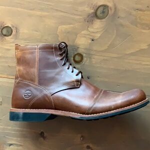 Timberland Earthkeeper City 6” Side Zip Boots